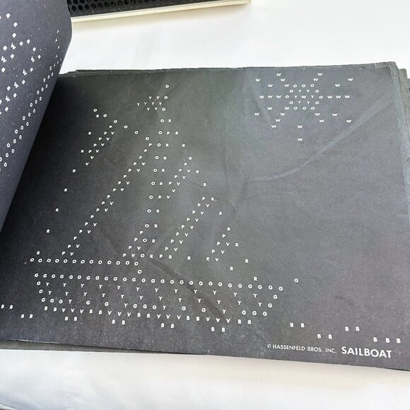 Hasbro Lite-Brite Set Vintage, In Box, Works - Picture 6 of 13